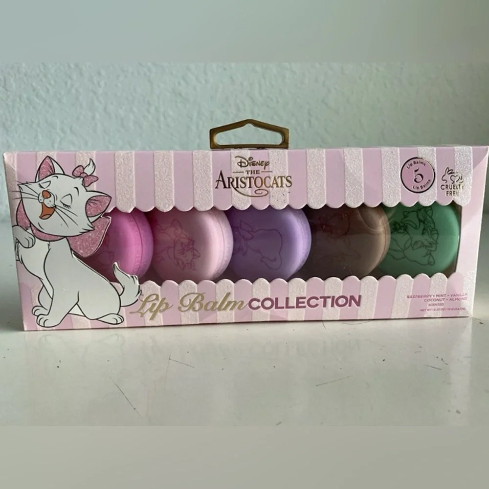 Disney The Aristocats Lip Balm Collection -5 scented flavors  Brand new set!